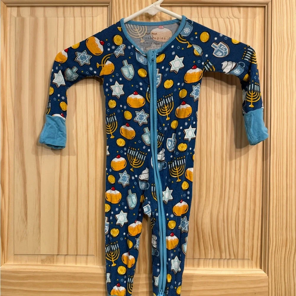 Little Sleepies Hanukkah Bamboo Zippy Pajamas Blue 6-12 Months Menorah Dreidel